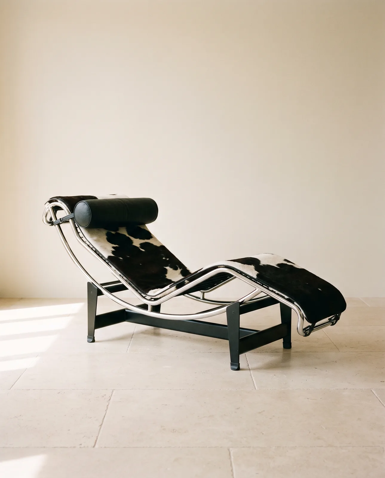 LC4 Chaiselongue